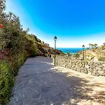 On The Ocean Coast * Costa Adeje (Tenerife)
