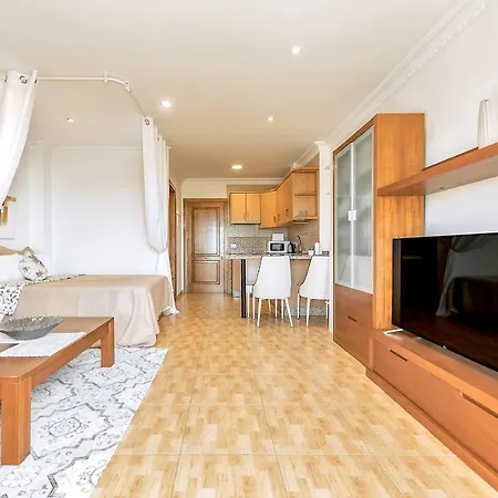 Studio On The Ocean Coast Appartement *